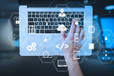 工作筆記本計算機移動應用軟件的開發人員團隊